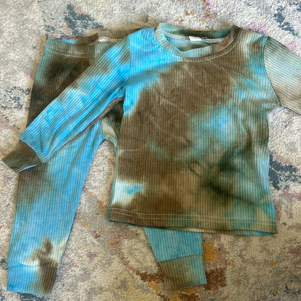 Tie dye kids pajamas